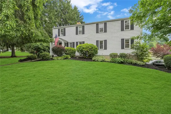 38 Circle Dr, Beaver, PA 15009