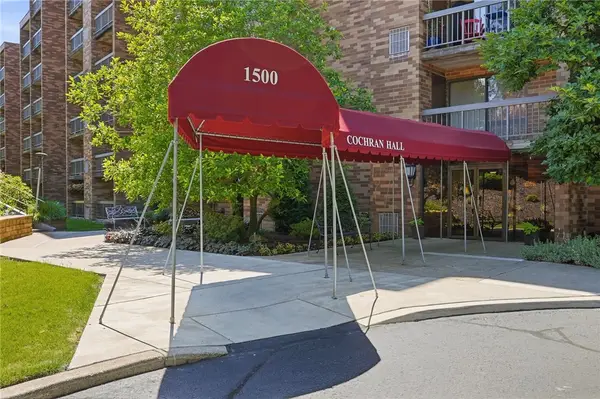 1500 Cochran Road #901, Pittsburgh, PA 15243
