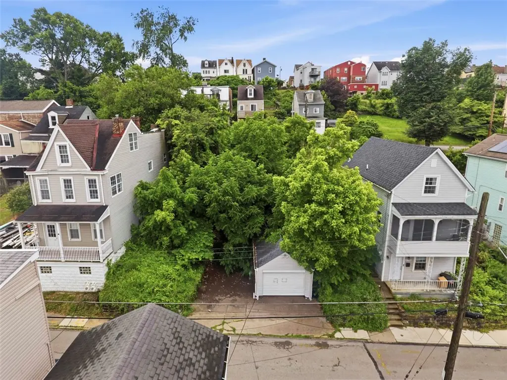 2712 Burham St, Pittsburgh, PA 15203 - #1