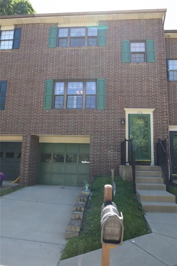 179 London Towne Dr, Pittsburgh, PA 15226 - #1