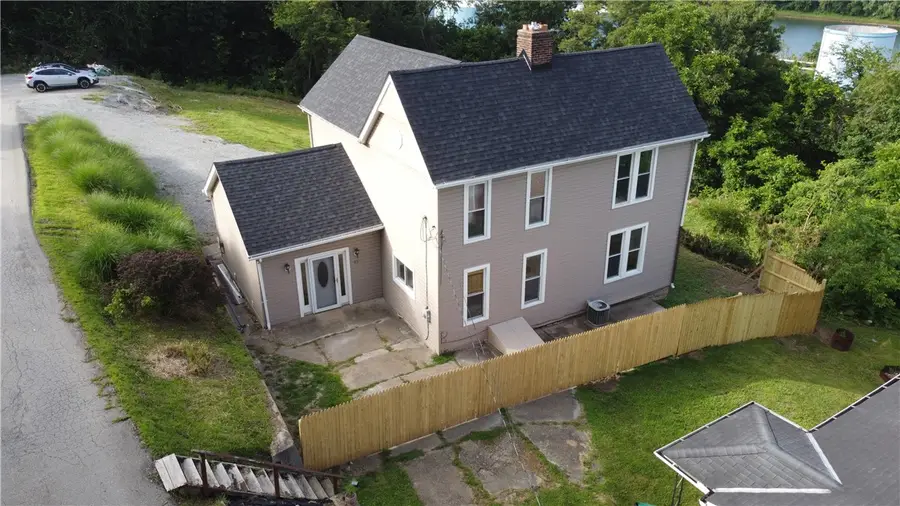 42 Kennedy Rd, New Eagle, PA 15067 - #2