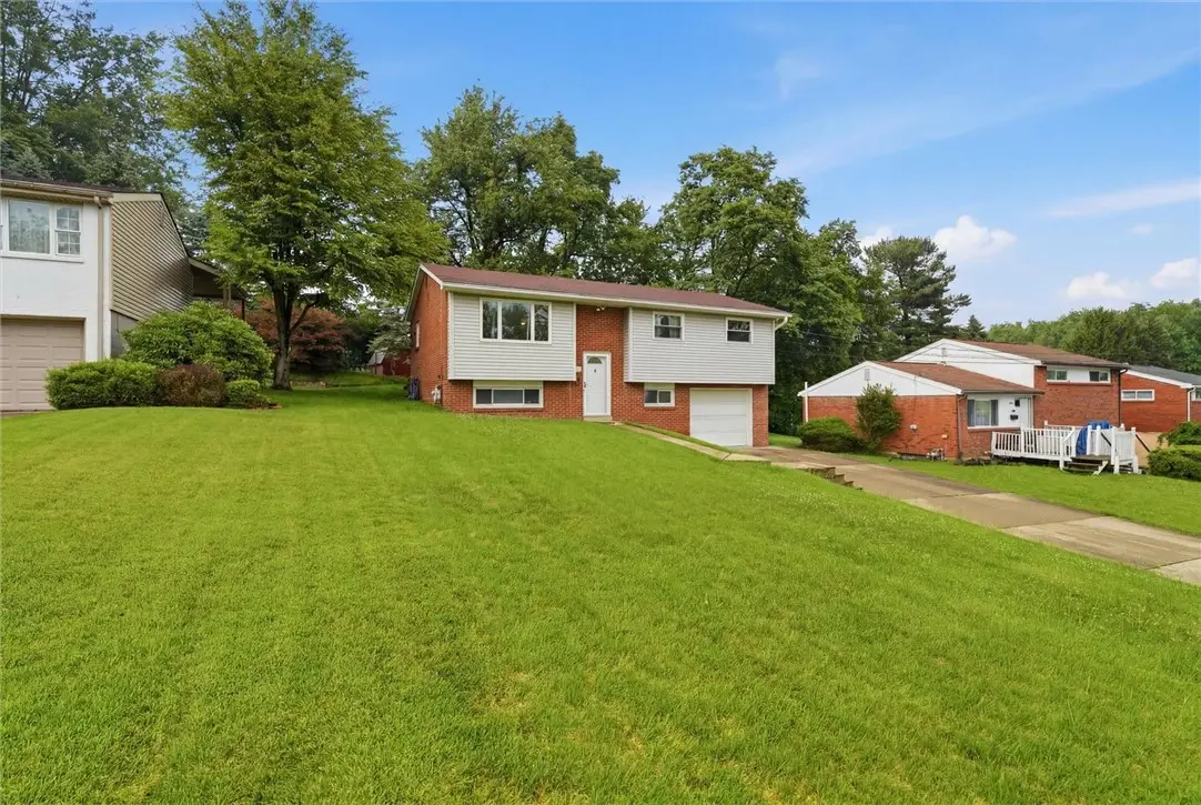 408 Hazelnut Dr, Monroeville, PA 15146 - #1