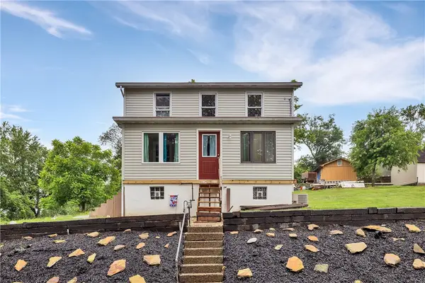 31 Penn, Manor, PA 15665
