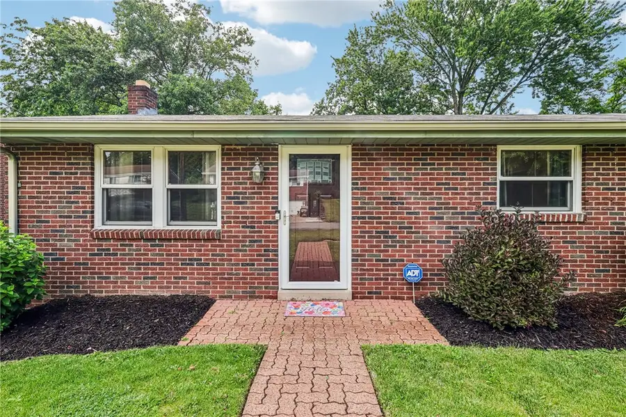 196 N Vireo, McKees Rocks, PA 15136 - #3
