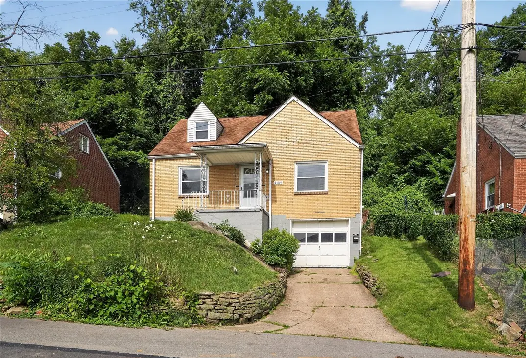 1104 Porter St, McKeesport, PA 15132 - #1