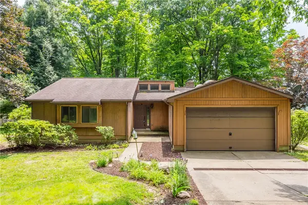 6 King Rd, Mcdonald, PA 15057