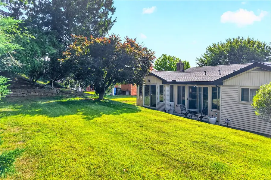 5032 Azalea Dr, Pittsburgh, PA 15236 - #3