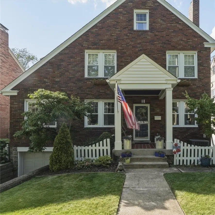 310 Morrison Dr, Pittsburgh, PA 15216 - #1