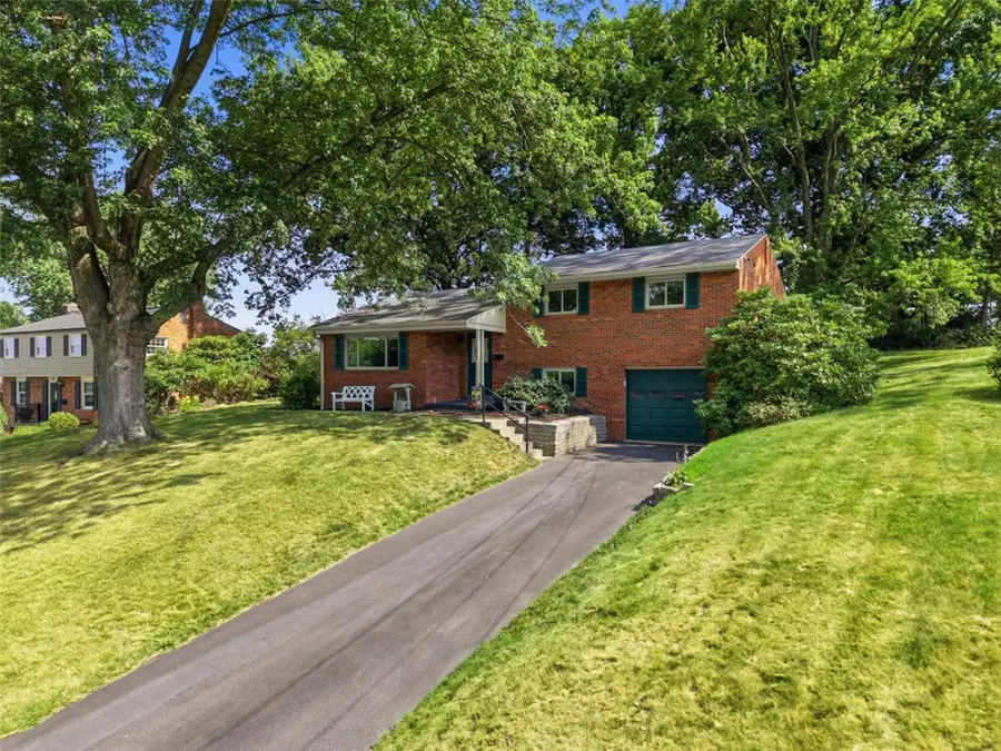 1277 Star Ridge Dr, Pittsburgh, PA 15241 - #2