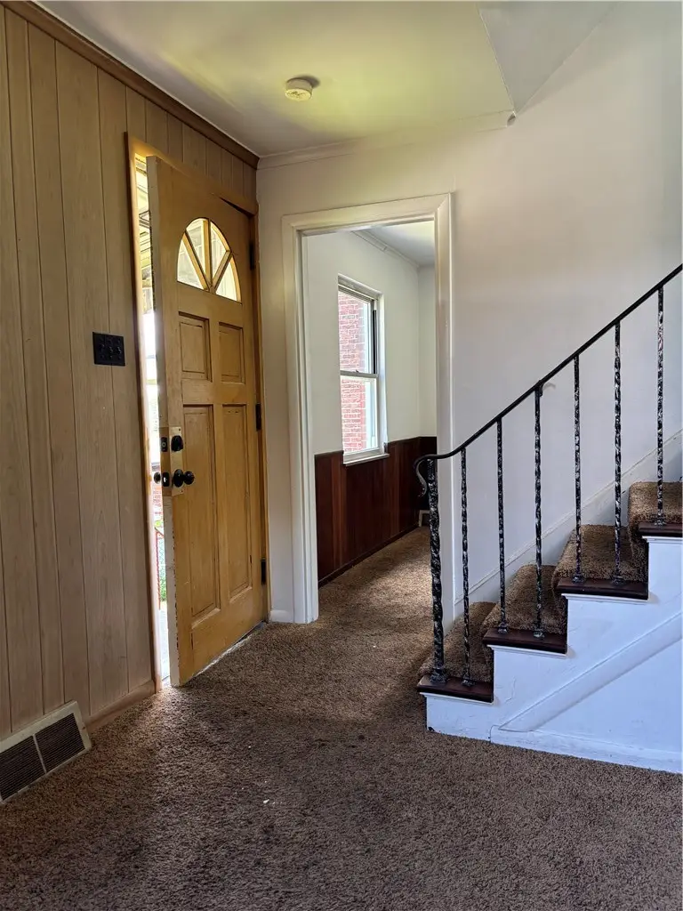 908 Worthington Ave, Clairton, PA 15025 - #2