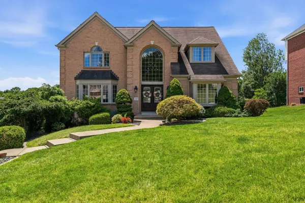 249 Village Drive, Canonsburg, PA 15317