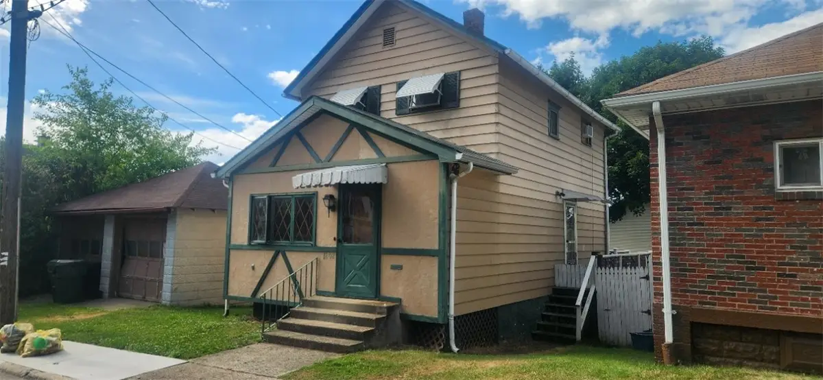 1202 Crescent Avenue, Ellwood City, PA 16117 - #1