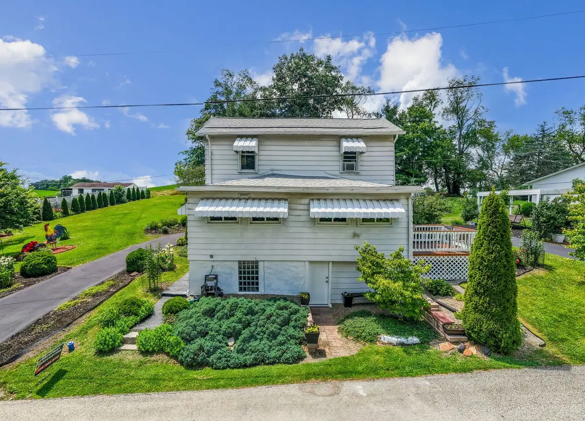 105 Dutchtown Road, Herminie, PA 15637 - #1
