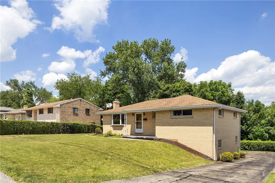 14001 Michael Dr, Irwin, PA 15642 - #3
