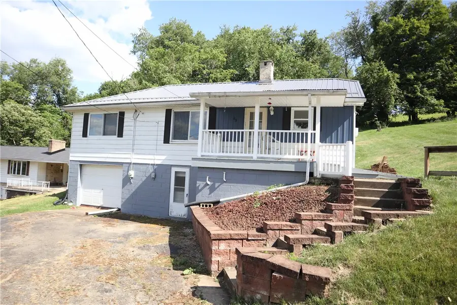 49 Walkertown Hill Rd, Daisytown, PA 15427 - #2