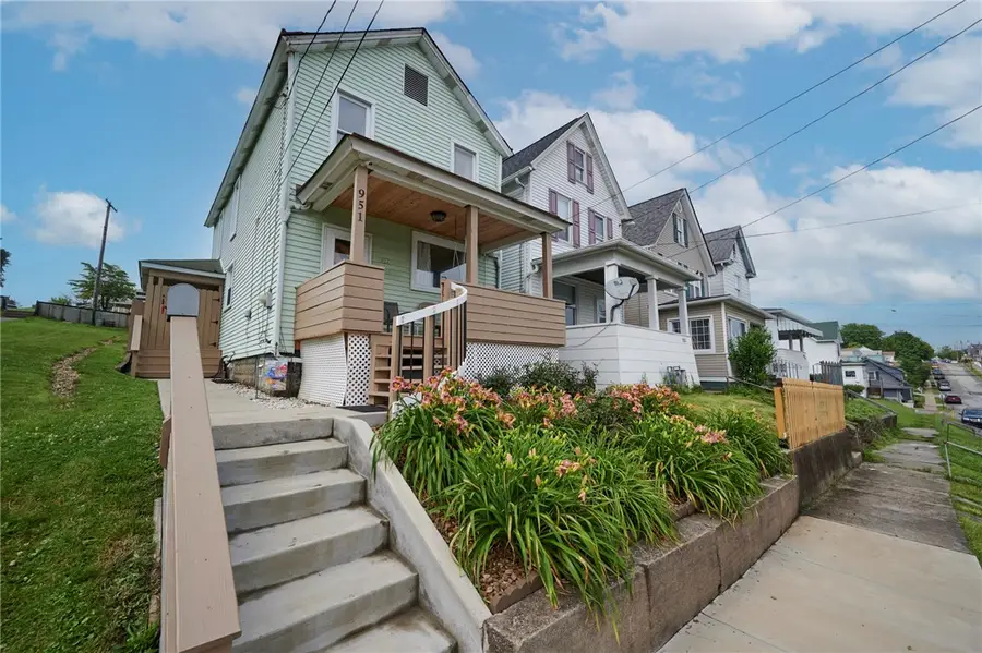 951 Roup Ave, Brackenridge, PA 15014 - #2