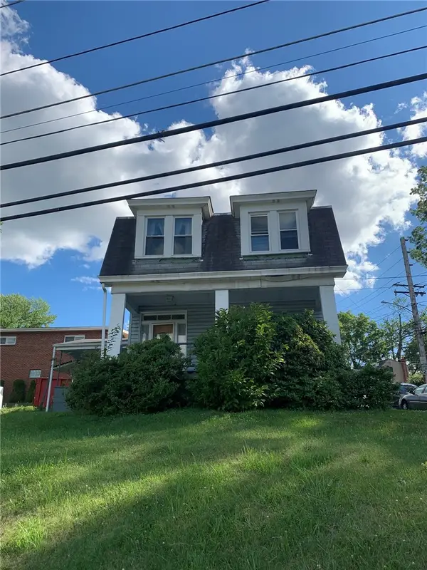 5102 Curry Rd, Pittsburgh, PA 15236