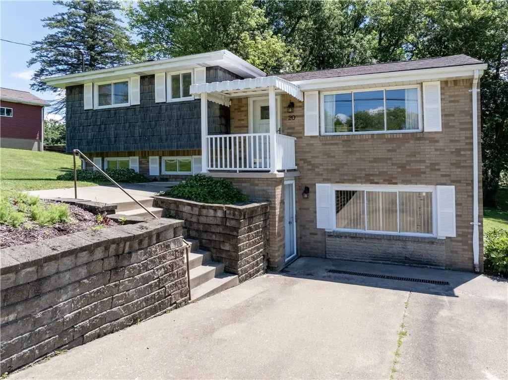 20 Mccarrell Rd, Hickory, PA 15340 - #1