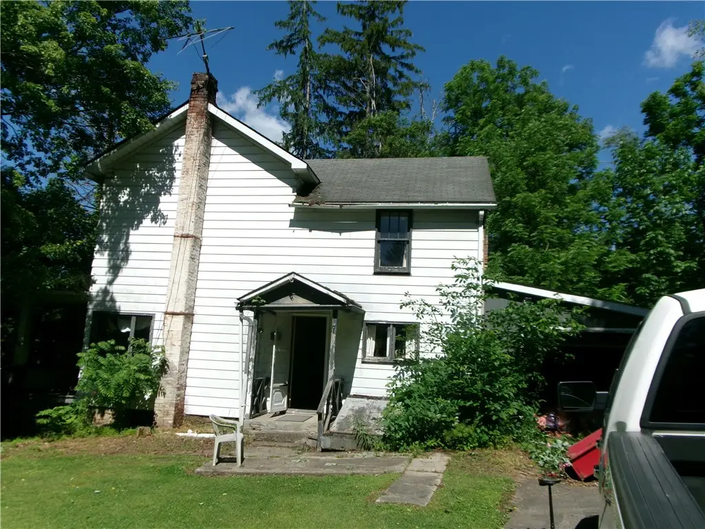 102 Midget Camp Rd, Bolivar, PA 15923 - #1