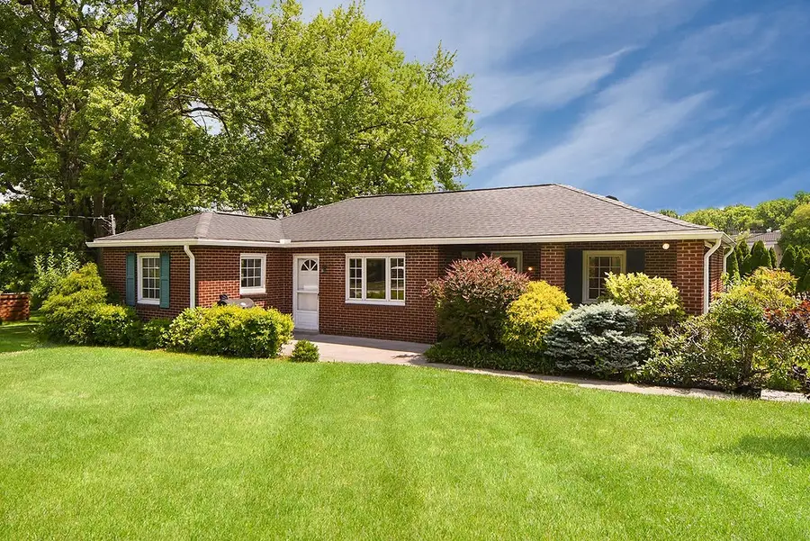 111 Cabin Ln, Pittsburgh, PA 15238 - #2