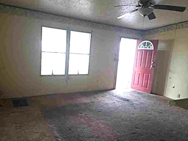 140 Victoria Ln, Hopwood, PA 15445 - #3