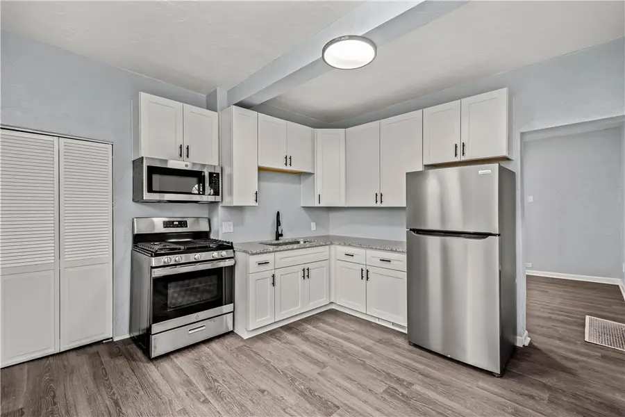 904 Hilltop, Homestead, PA 15120 - #3