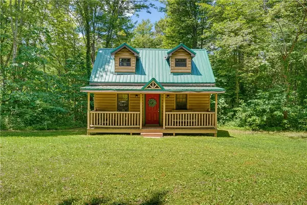 229 Rohrbach Rd, Chicora, PA 16025