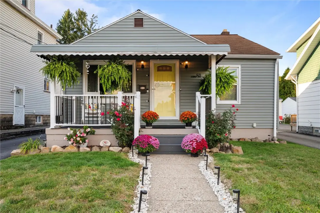 925 Warren Avenue, New Castle, PA 16101 - #1