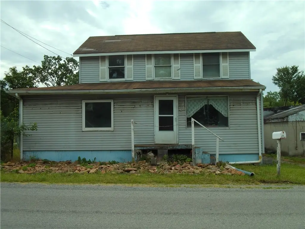 306 Coolspring Jumonville Rd, Hopwood, PA 15445 - #1