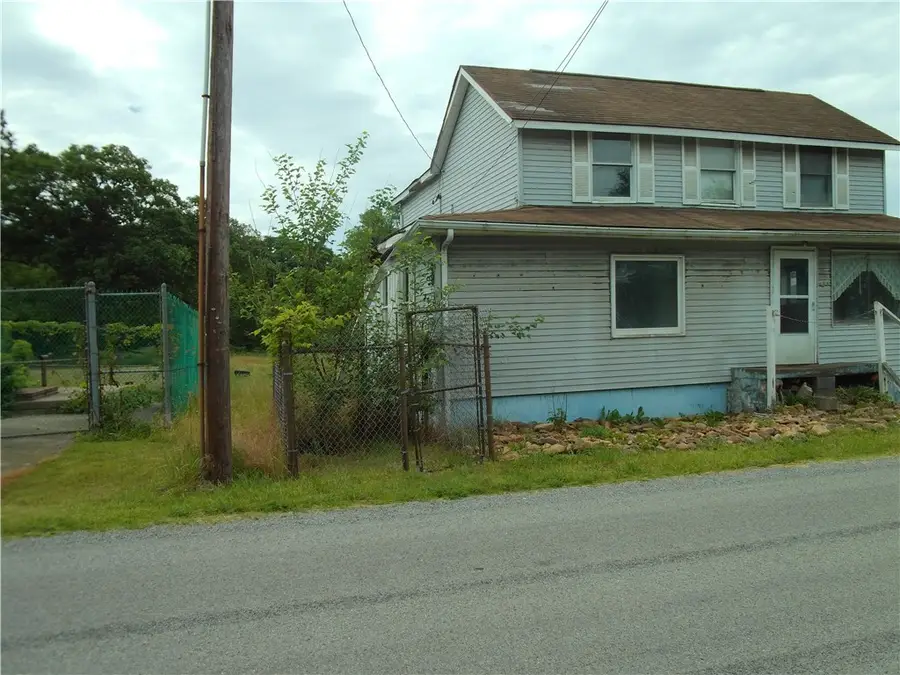 306 Coolspring Jumonville Rd, Hopwood, PA 15445 - #2
