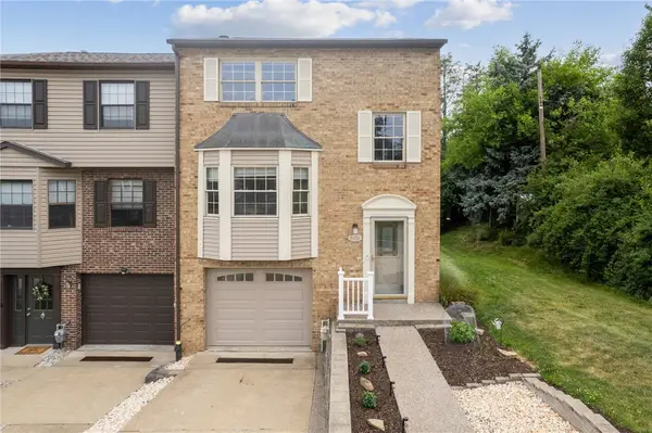 5131 Daube Dr, Pittsburgh, PA 15236