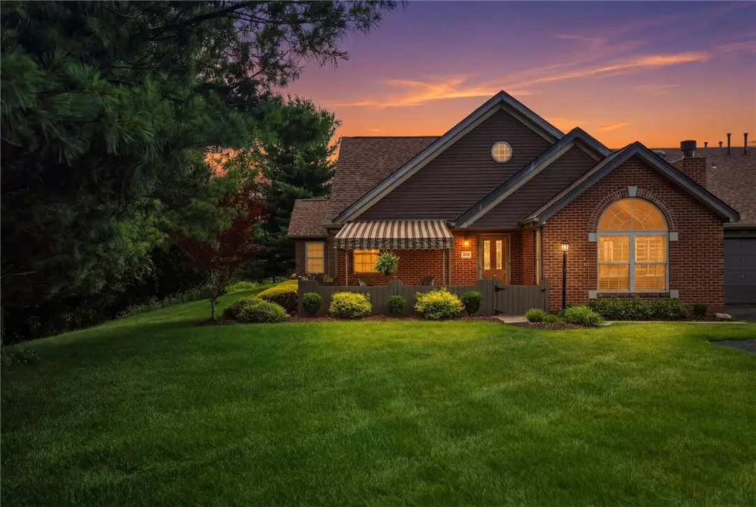 6419 Jefferson Pointe Cir, Jefferson Hills, PA 15025 - #1