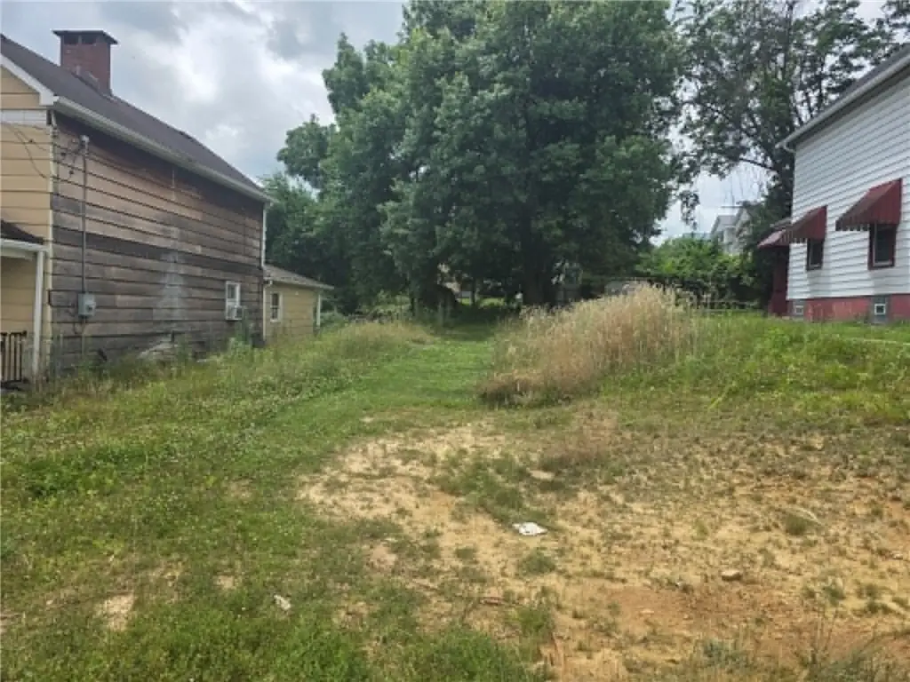 114 Reed Ave, Monessen, PA 15062 - #1