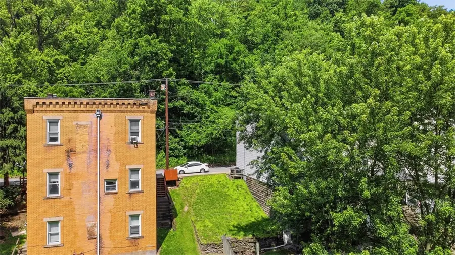 505 Liberty Way, McKeesport, PA 15133 - #3