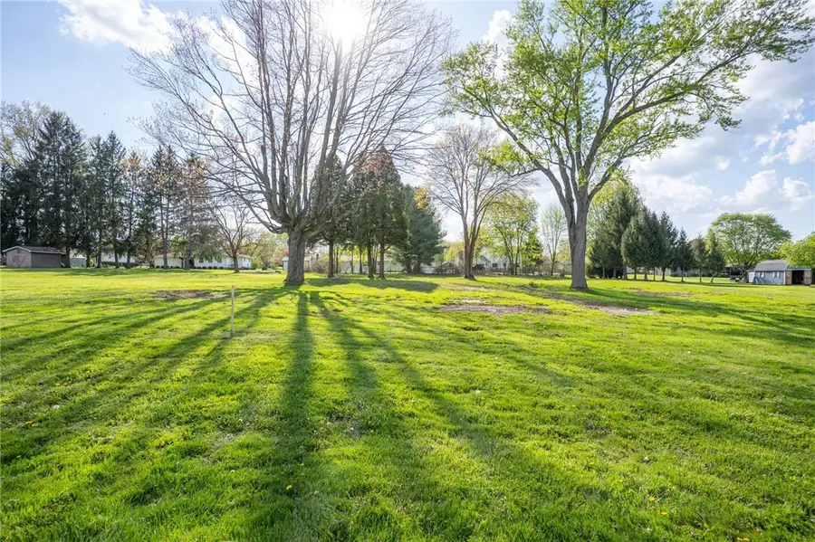 856 Wilhelm Rd, Hermitage, PA 16148 - #2
