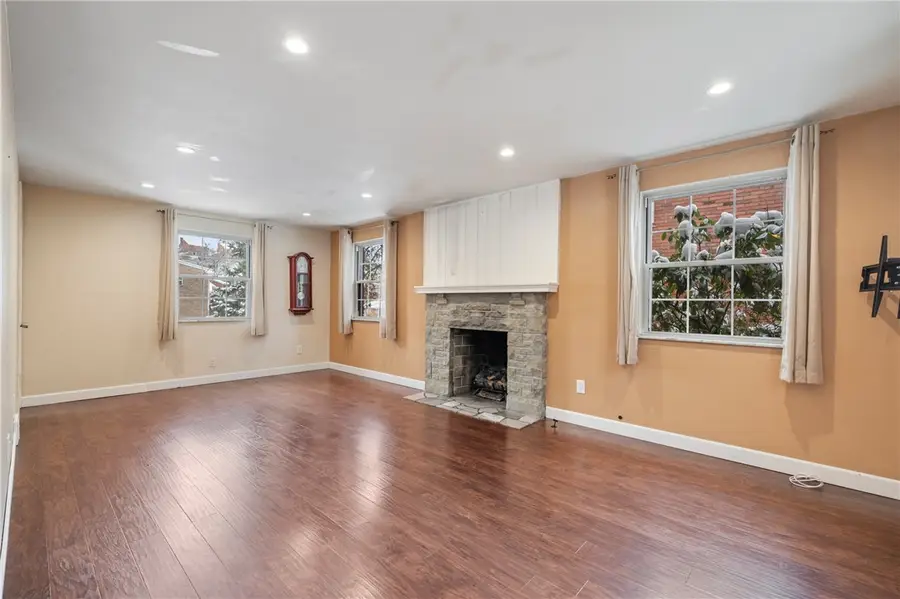 4706 E Willock Rd, Pittsburgh, PA 15227 - #3