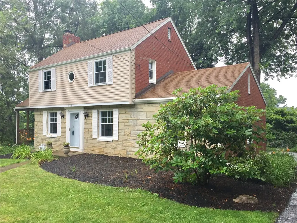 128 Sylvania Dr, Pittsburgh, PA 15236 - #1