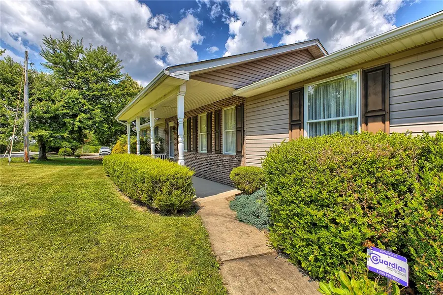 140 Beech Drive, Ligonier, PA 15658 - #2