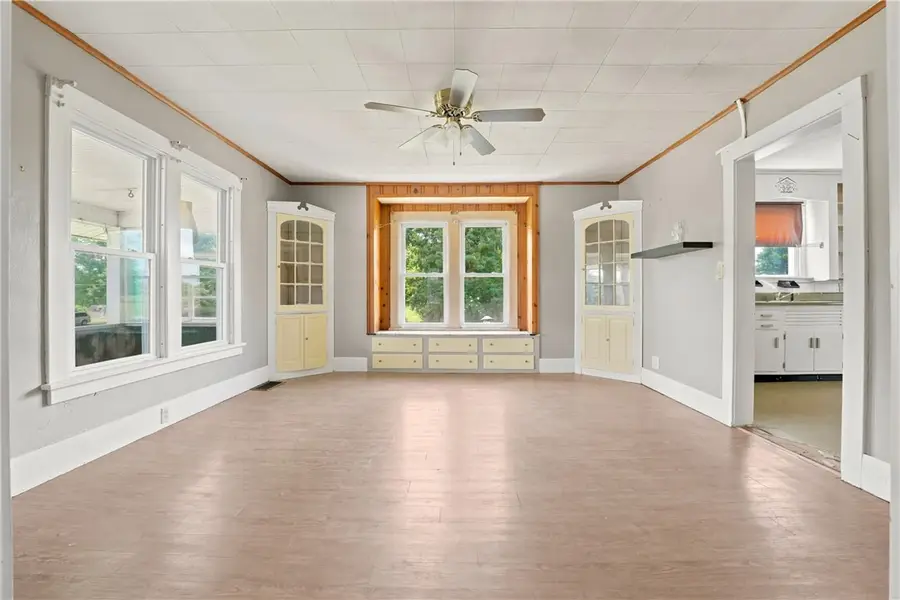 729 Mercer Rd, Greenville, PA 16125 - #2