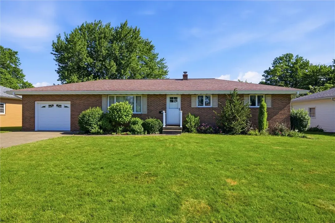 180 Koehler Dr, Sharpsville, PA 16150 - #1