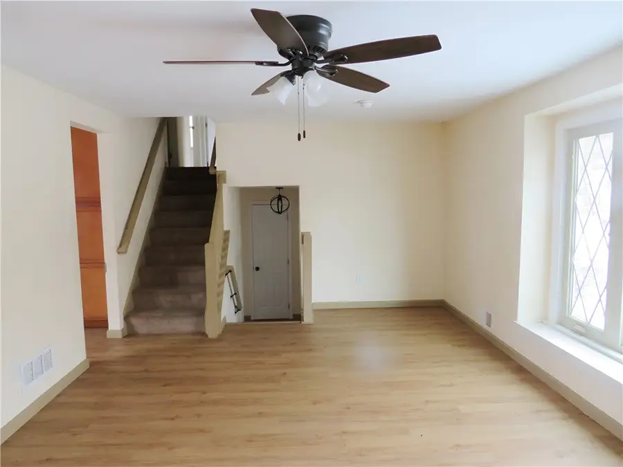 171 Cassia Dr, Clairton, PA 15025 - #3