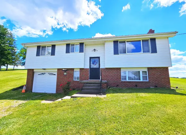 640 Taylorstown Ridge Road, Avella, PA 15312