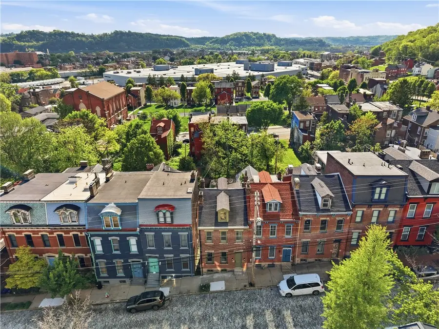 1709 Buena Vista St, Pittsburgh, PA 15212 - #3