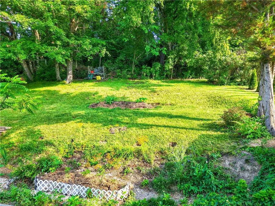 297 Patterson Ave, Bridgeville, PA 15017 - #3