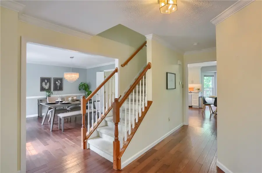 1642 Oakleaf Ln, Pittsburgh, PA 15237 - #2
