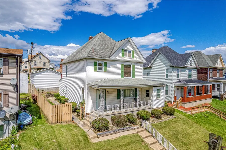12 Foster Ave, Irwin, PA 15642 - #2