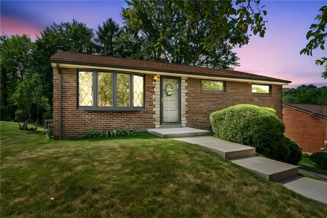531 Lucy Dr, Pittsburgh, PA 15236 - #1
