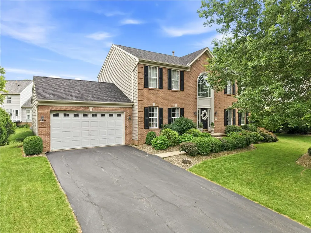 110 Neshannock Trails Dr, New Castle, PA 16105 - #1