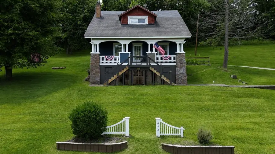 225 Scott Hollow Rd, Burgettstown, PA 15021 - #2