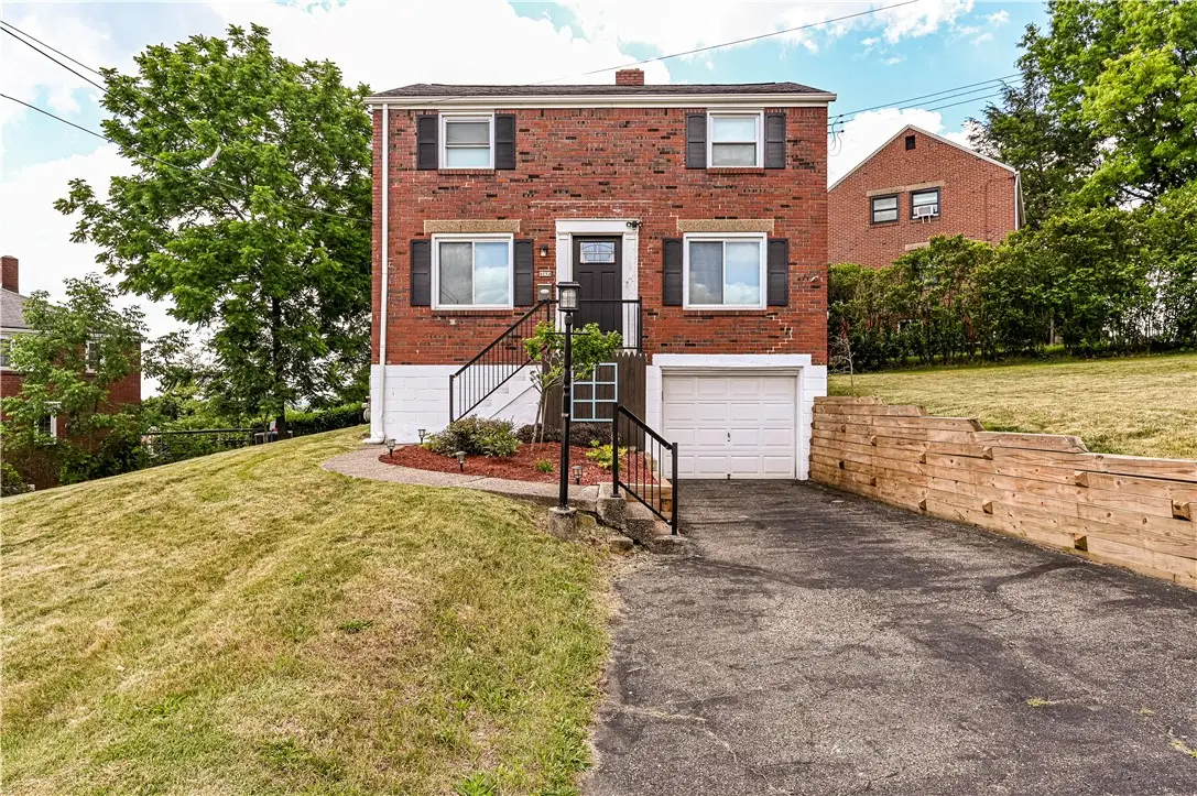 3773 Rural Ct, Pittsburgh, PA 15221 - #1